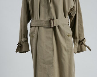 1980’s Burberrys Trench Coat, Burberrys Coat, Vintage Trench Coat, Vintage Burberrys Trench Coat, 1980s Coat, Vintage Coat, Designer Coat