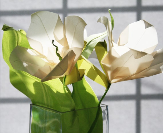 origami lily flower bouquet