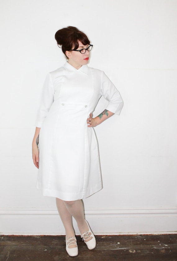 Vintage Nurse Dress 108