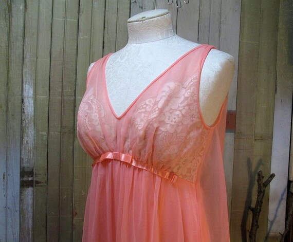 Vintage Vanity Fair Coral long Nightgown 60s by funkomavintage