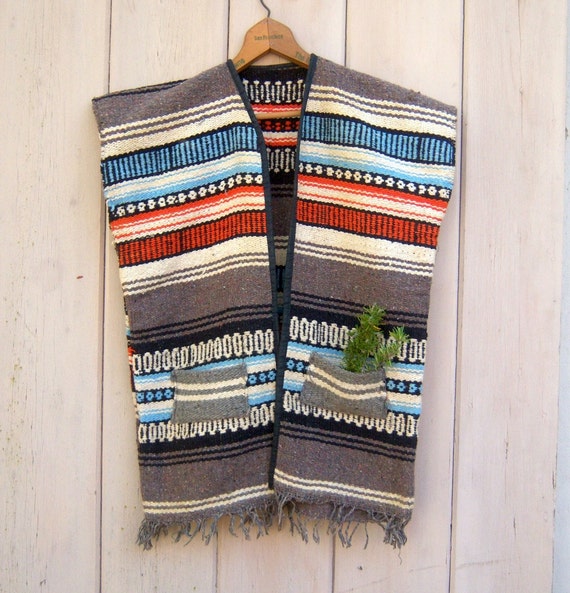 Vintage Mexican blanket serape / hippie tribal vest / ethnic