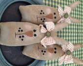 Primitive Tall Bunny Trio--Ornies--Bowl Fillers---Set of THREE