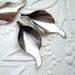 Antiqued silver plated calla lily pendant, lot of (1) - FB126