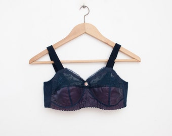 Navy blue bullet bra bombshell dead stock Vintage
