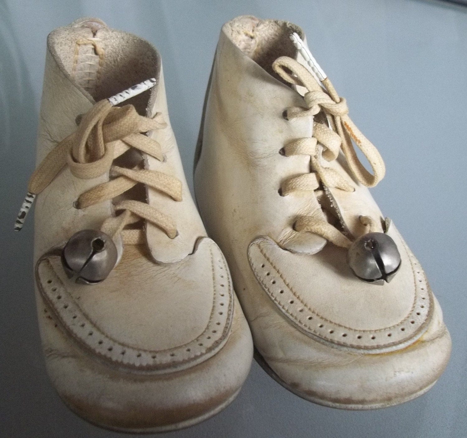 Vintage Leather Baby Shoes Bells Vintage Leather Baby Shoes Bells