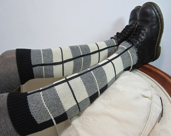 Black White Knee High Boot Socks Leg Warmers Plaid Cotton Knit A1391