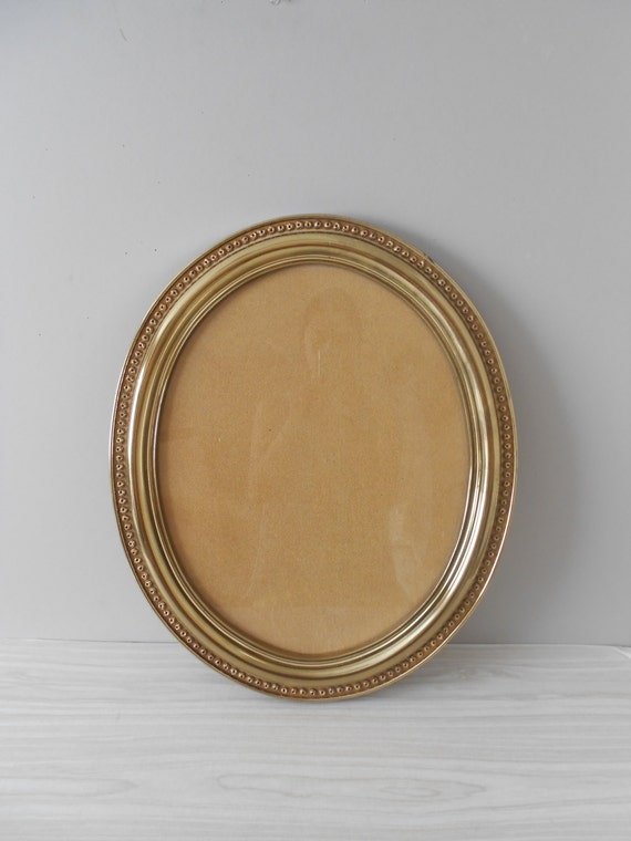extra large gold vintage oval picture frame / homco / 23 x 19