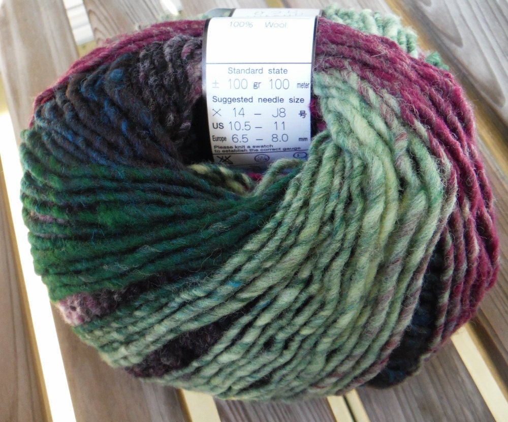 SUPER BULKY Weight Yarn Noro Hitsuji 02 100g / 110 yards