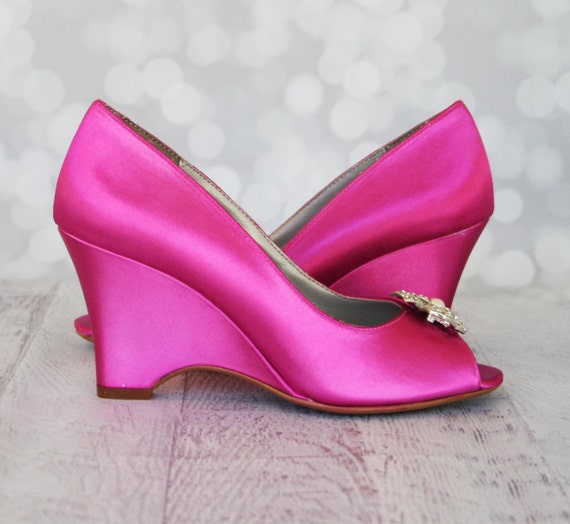low heel pink wedding shoes