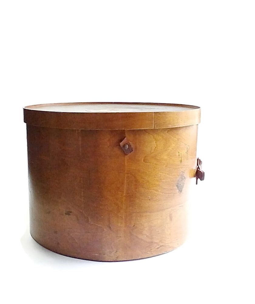 Antique Wooden Hat Box SS Majestic 1890's by DairyFarmAntiques