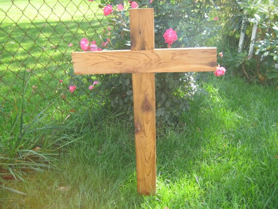 Items similar to Roadside Memorial Cross - made of Cedar on Etsy