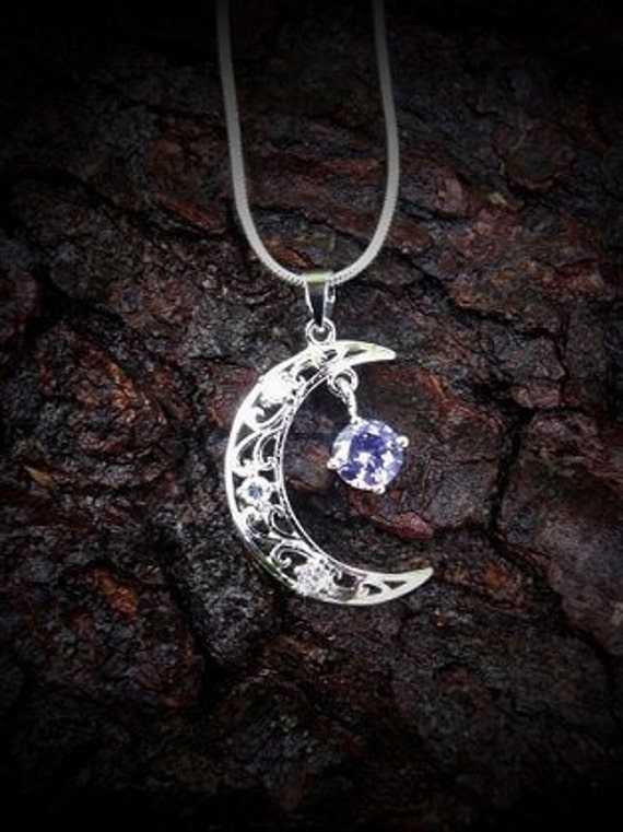 Druid Moonbeam Avalon Elf Amulet Fantasy Jewelry Merlin Royal