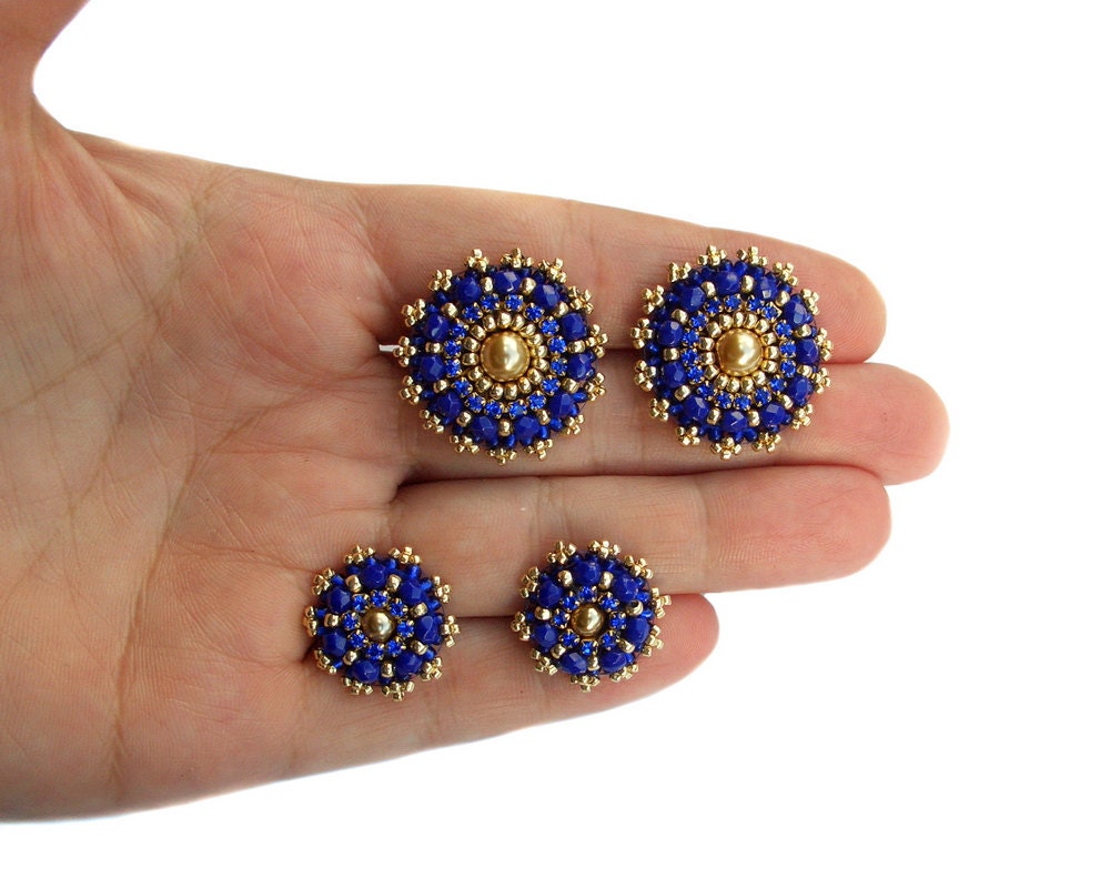 SET of 2 bead embroidery stud earrings classy and elegant