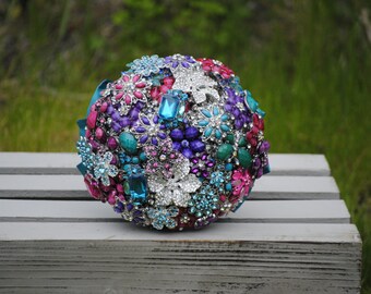 Brooch Bouquet