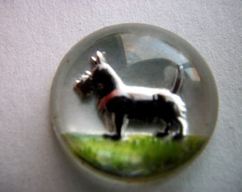 Vintage Glass Intaglio of Scottie Dog # B 4