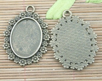 2pcs dark silver color floral rim round shaped cabochon setting in 35mm EF3139