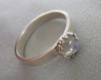Small Moonstone Ring - High-grade Stone ring - Size 7