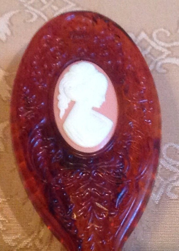 Vintage Avon Cameo & Tortoise Hair Brush by GraceDayEmmaEmporium