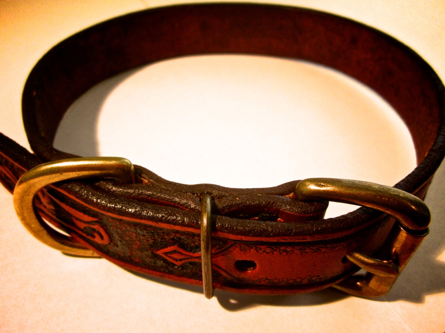 handmade-tooled-leather-dog-collar-with-western-vine-pattern