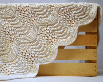 Feather and fan lace Etsy
