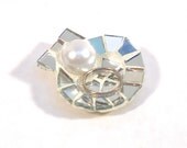 Mosaic Seashell Wedding Ring Dish with Pearl and Mirror Glass