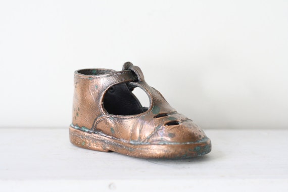 chaussures babies vintage