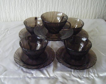 5 Vereco France Pyrex Smoked Tea Cups and Saucers