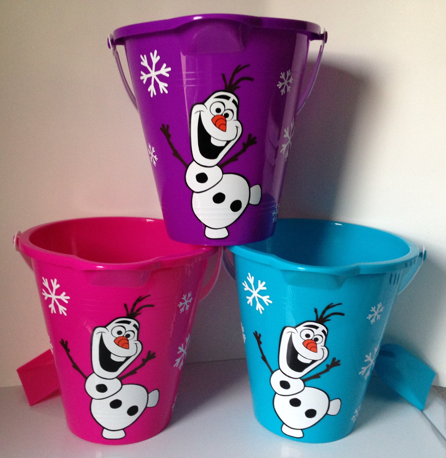 Plastic Sand Bucket/Pail FROZEN by letsmakeitpersonal4u on Etsy
