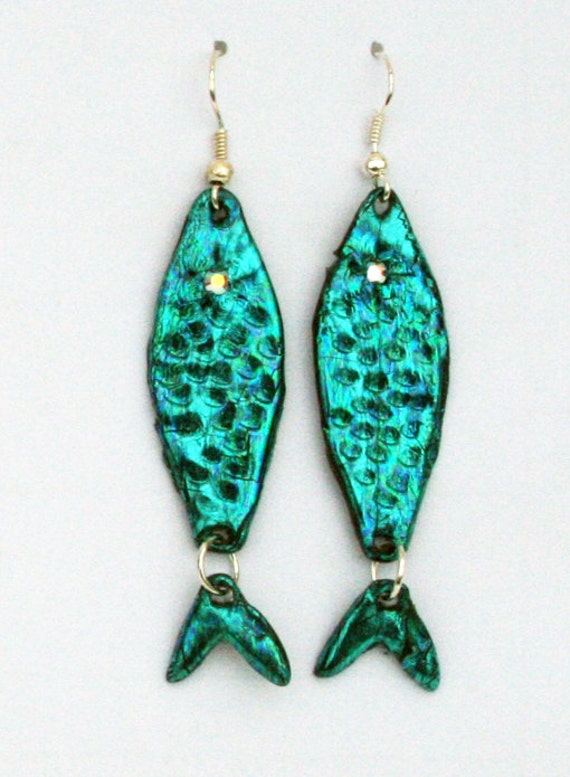 Colourful fishshaped dangly earrings various colours