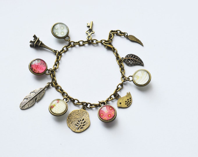 Shabby chic The bracelet, pendants made of metal brass and glass antique bronze color retro and vintage