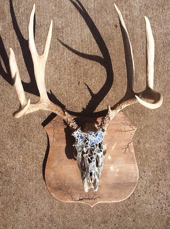 Mirroed mosaic deer skull by xDOUBLEVISIONx on Etsy