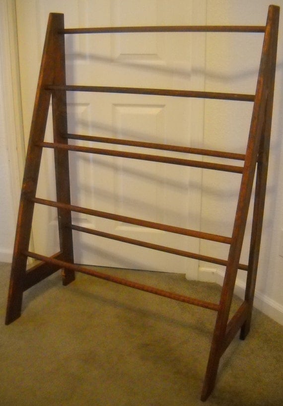 4 Foot FreeStanding Quilt Ladder Quilt rack, Quilt display racks