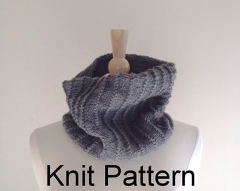 Knit Scarf Pattern - hand knitted cowl scarf pattern - circle scarf pattern - warm winter scarf pattern - oxford grey - Instant Download