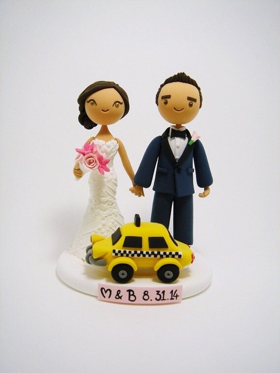  New  York  city theme custom wedding  cake  topper  with yellow cab