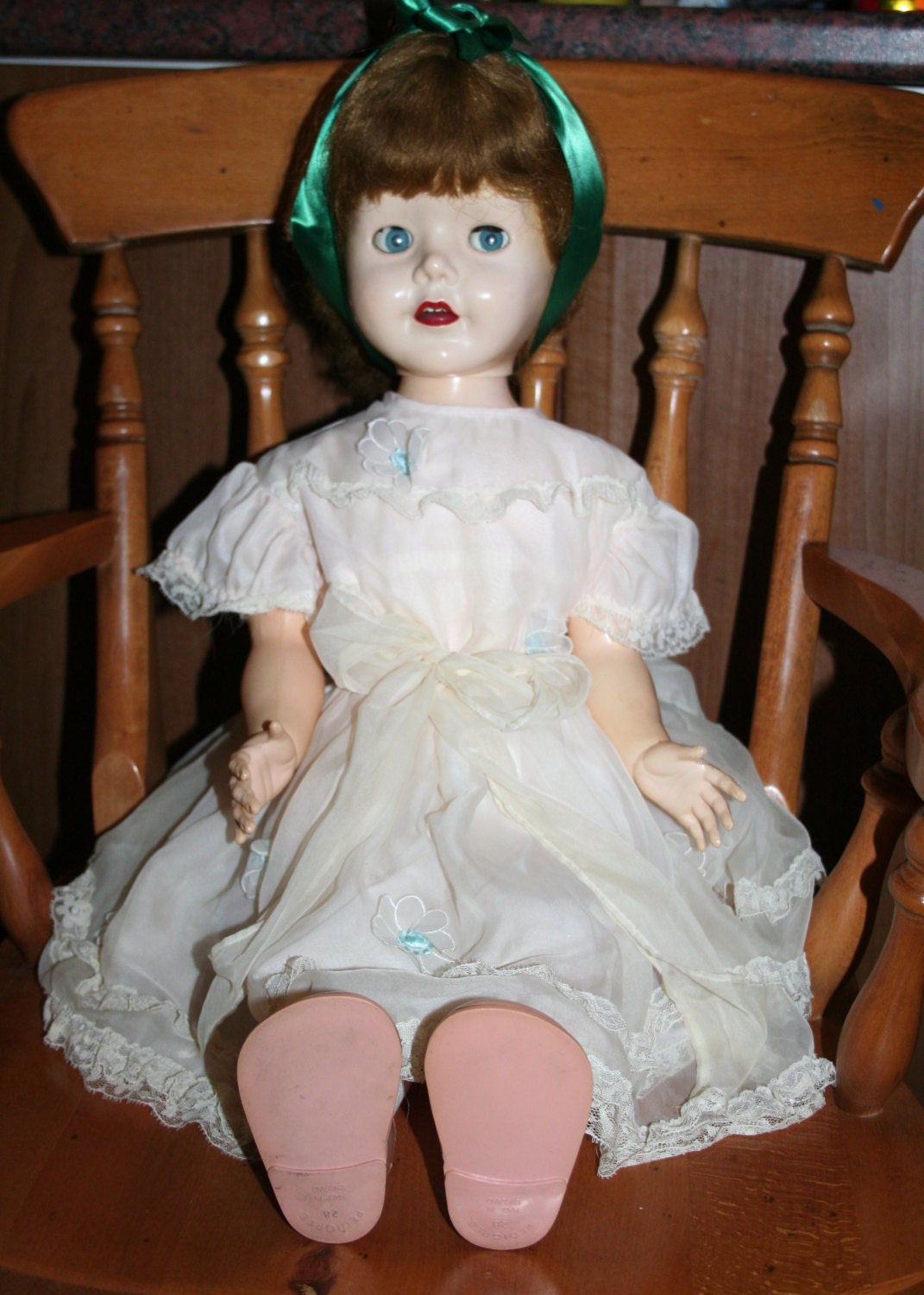 Vintage Pedigree 28 Inch Walker Brighton Belle Doll Excellent