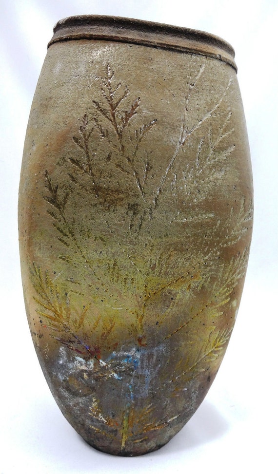 Vintage Pottery Vase Etched Fern Evergreen by TinLizzyTreasures