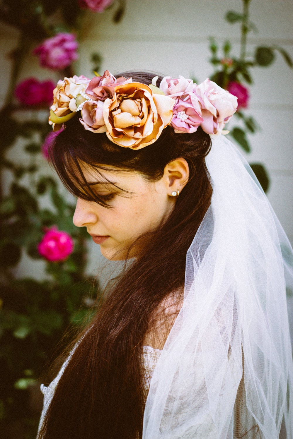 etsy and something veil flower have custom order Request for you. a just crown made