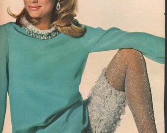 Fashion photo/illustration, Vogue or Harpers Bazaar, 9x12 in - fash463