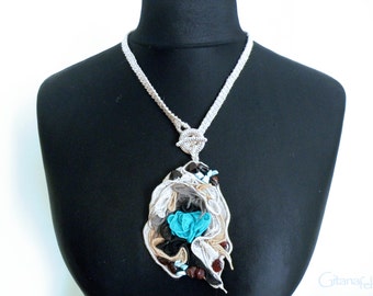 Unique Aquamarine Linen Necklace