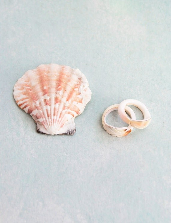 Vintage Carved Shell Ring natural seashell by