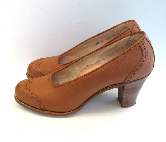 Vintage 1944 Ochre Leather Shoes - 6