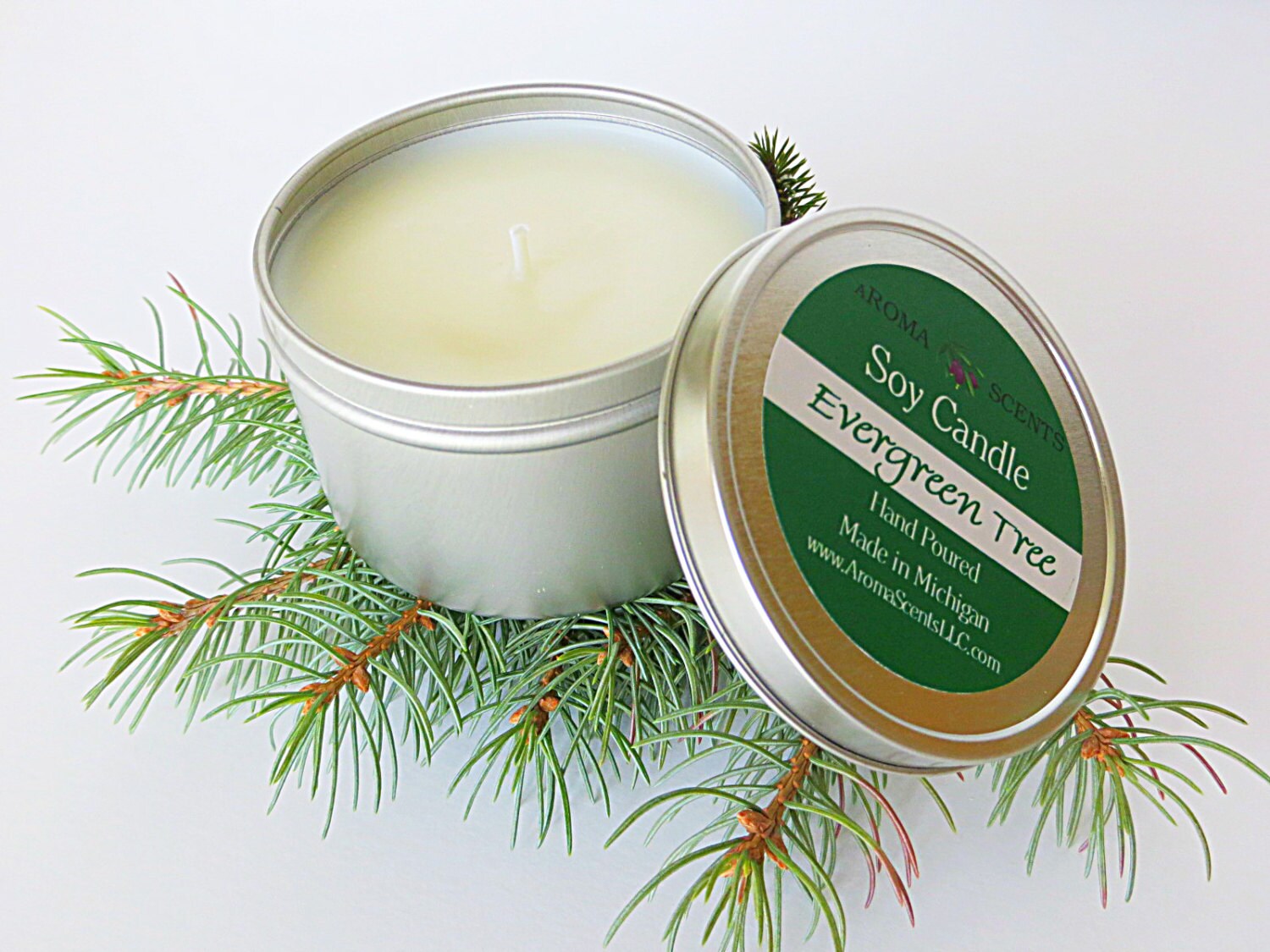 evergreen candle