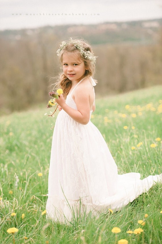 Items similar to Lace Flower Girl Dress WITH TRAIN, Girls Lace Maxi