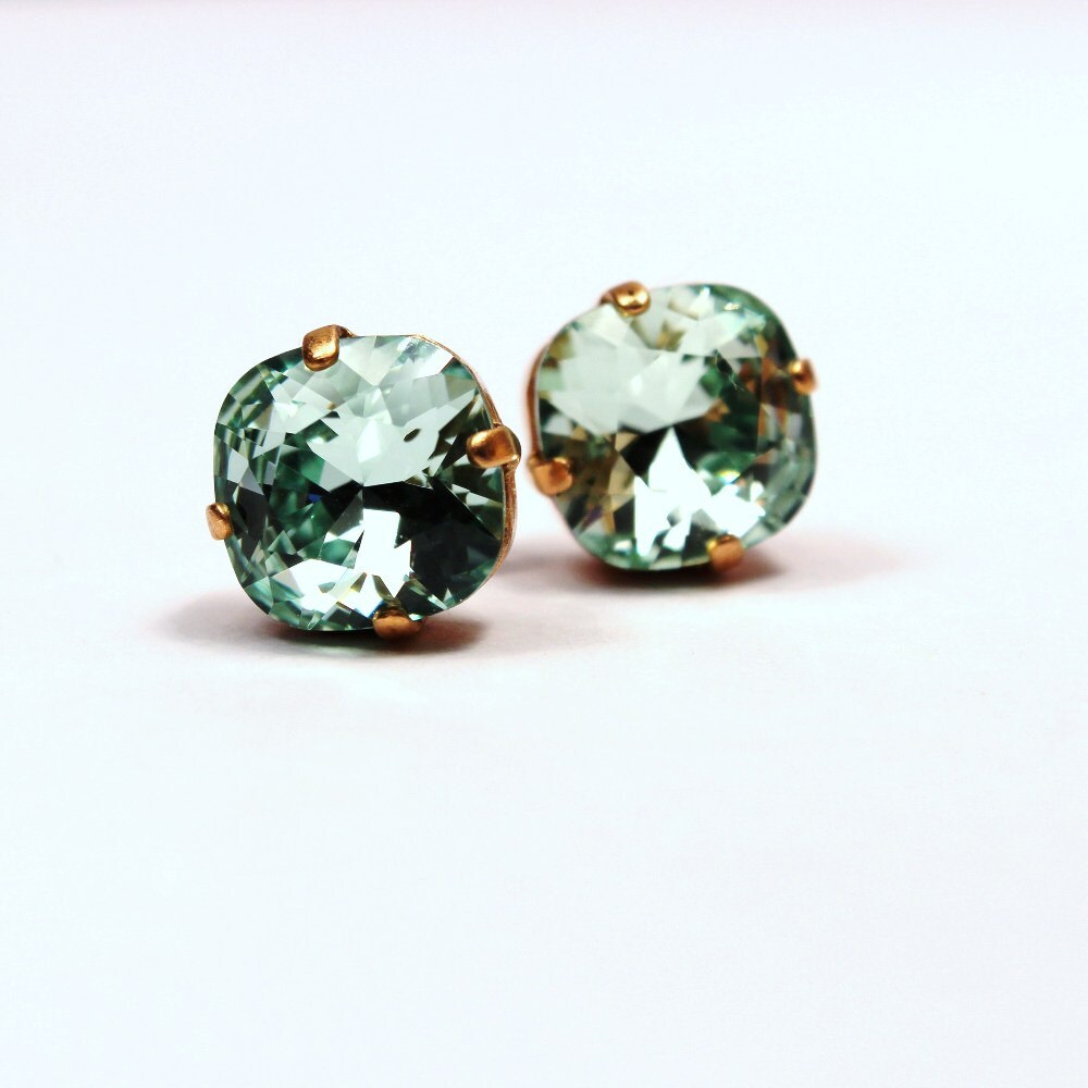 Mint Green Crystal Stud Earrings Classic Sparkling Seafoam