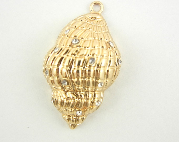 Gold-tone Seashell Charm Pendant with Scattered Rhinestones