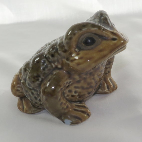 Ceramic Toad Japan Realistic Bufo by Preludes2Art on Etsy