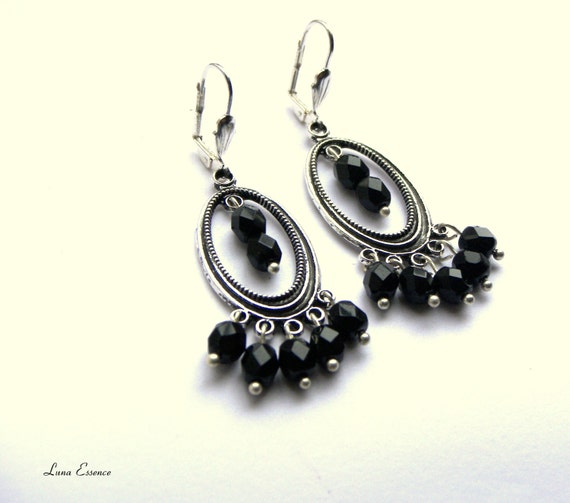 Black Earrings Modern Earrings Beaded Earrings by LunaEssence