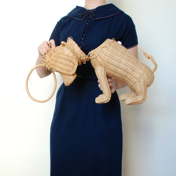 Vintage 1950s Wicker Animal Purse / 50s Straw Dog Shaped