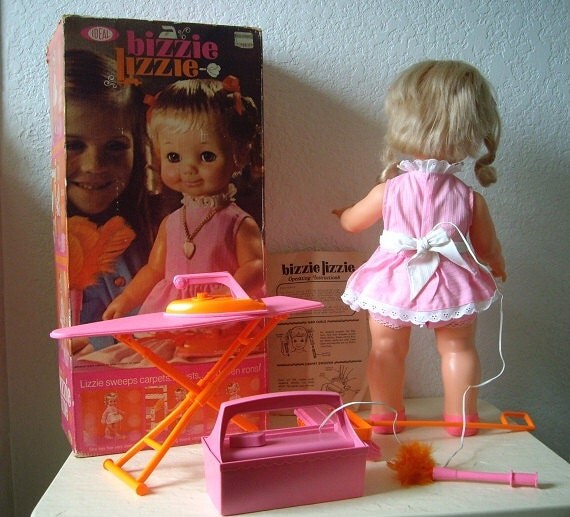 BIZZIE LIZZIE DOLL with all original clothing and accessories