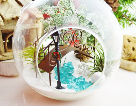 Bridge in Central Park Terrarium ~ Snow White Sand, Bridge and Lamp post ~ Airplants - Glass Round Globe ~ Magical ~ Wintery ~ Gift Idea